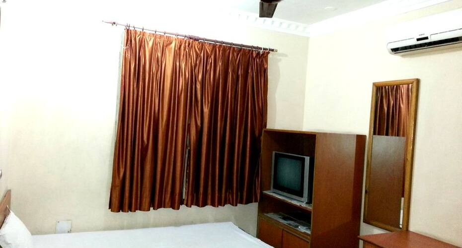 Hotel Marina Inn, Dhanbad 4